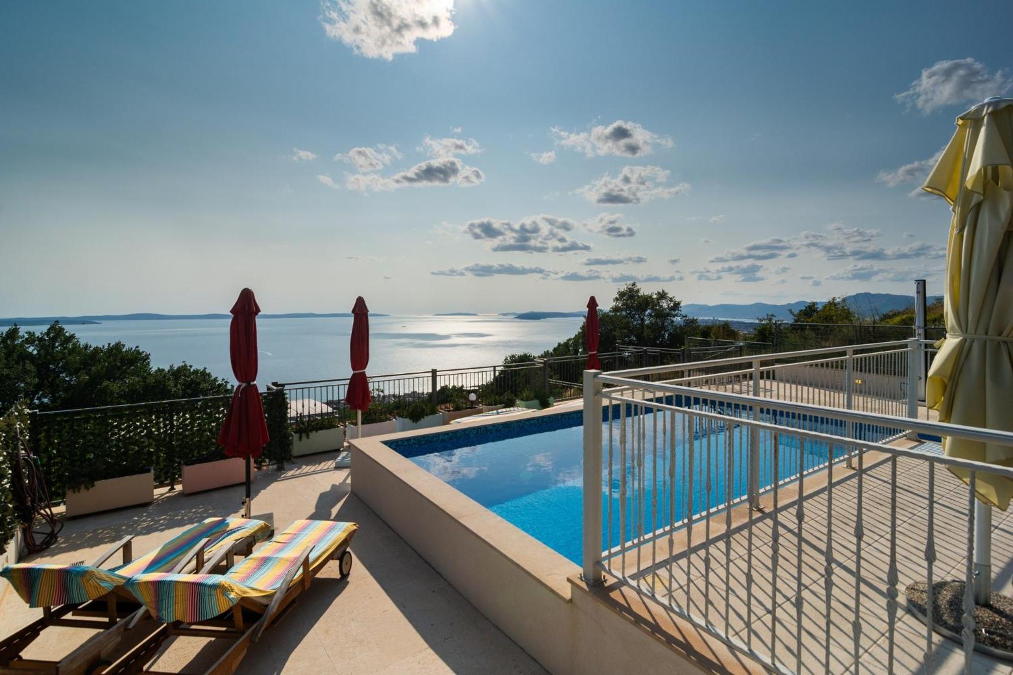 Kuca Za Odmor R&A Villa Podstrana Exterior photo